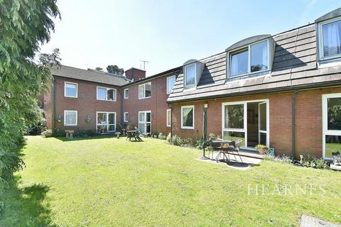 1 bedroom retirement property for sale, Ringwood Road, Ferndown, BH22