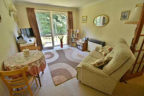 1 bedroom retirement property for sale, Ringwood Road, Ferndown, BH22
