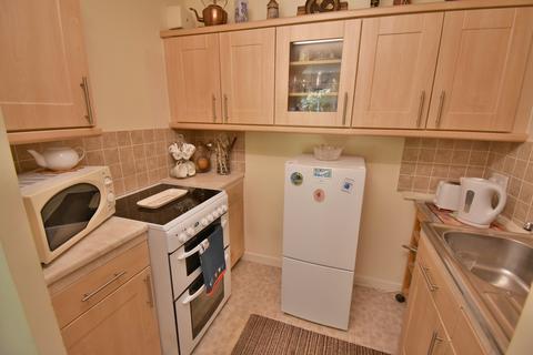 1 bedroom retirement property for sale, Ringwood Road, Ferndown, BH22