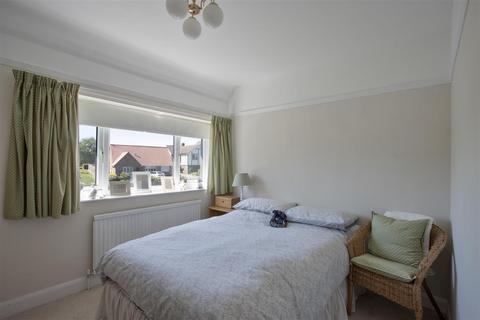 undefined, Foljambe Avenue, Walton, Chesterfield