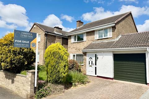4 bedroom link detached house for sale, Bishopton Road West, Fairfield, Stockton-On-Tees