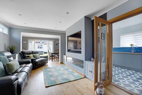 26 Laurel Avenue, Gravesend, DA12 5QP