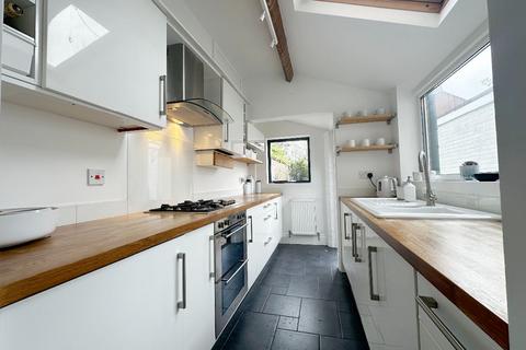 38 Cherry Street, Warwick, CV34 4LR