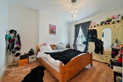 2 bedroom flat for sale, Wrottesley Road, London