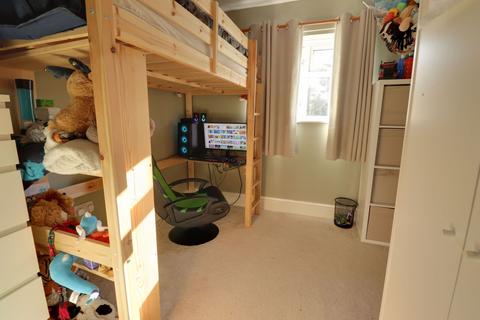 12 Rowan Grove, Brewood, Stafford, ST19 9HR