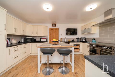 22 Beresford Road, Wallasey, CH45 0JJ