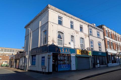 1 bedroom flat for sale, Flat 3, 26 Bank Street, Ashford, Kent, TN23 1BE