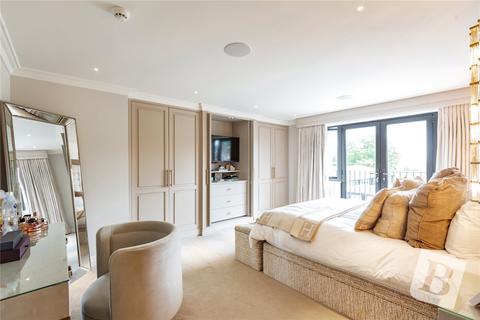 5 bedroom detached house for sale, Brindles Close, Hutton, Brentwood, Essex, CM13