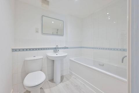 24 Farthing Close, Watford, WD18 0BT