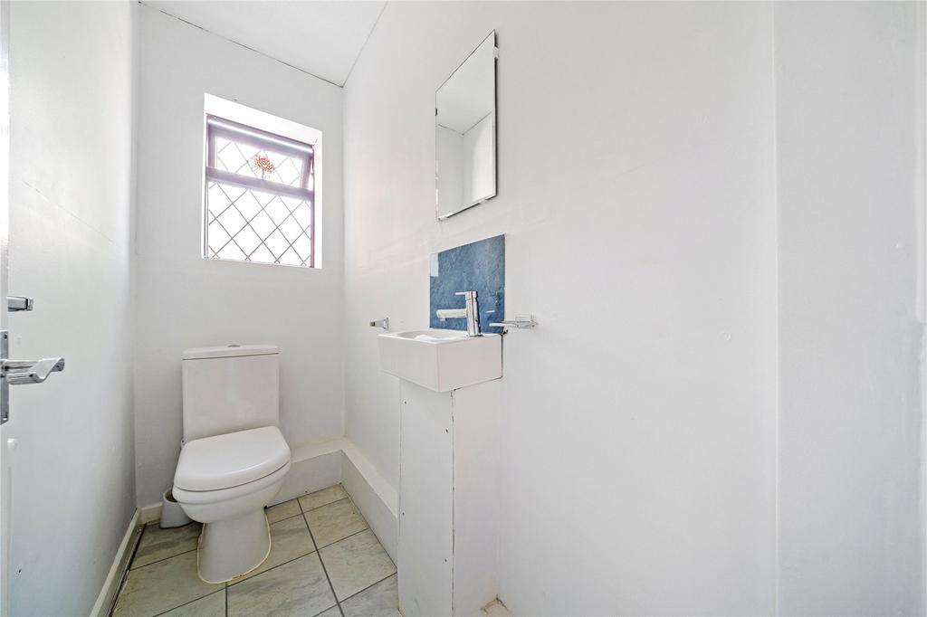 Wc/Bathroom