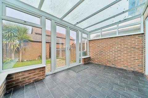 106 Church Road, Folkestone, CT20 3EN