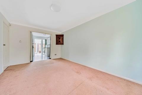 106 Church Road, Folkestone, CT20 3EN