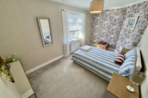 31 Longbar Avenue, Glengarnock, Beith, KA14 3BW