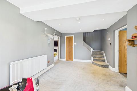 undefined, 5 Bedrooms - 4 Acres of Land - Moss Lane, Lydiate, L31 4DE