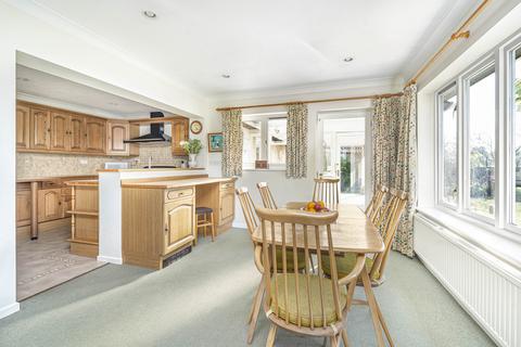 11 Dukes Meadow, Stapleford, Cambridge, CB22 5BH