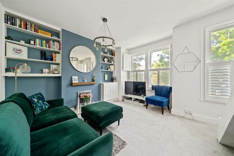 34a Latimer Road, London, SW19 1EP