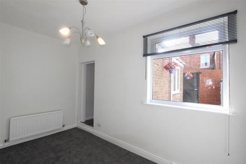 25 Barningham Street, Darlington, DL3 6NT