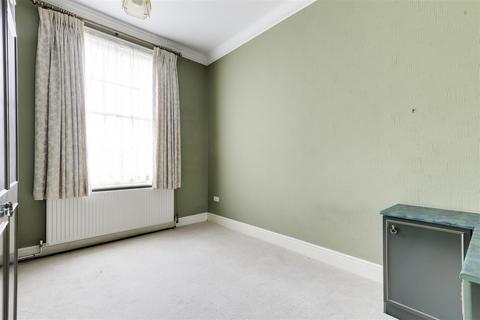 undefined, The Cedars, Sherwood NG5