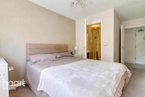 2 bedroom flat for sale, Blenheim Square North, North Weald
