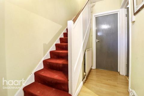 2 bedroom terraced house for sale, Sheppey Road, Dagenham