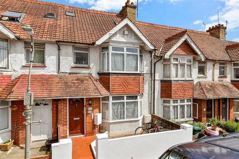 3 bedroom maisonette for sale