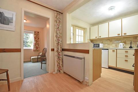 27 Bilbie Close, Cullompton, EX15 1LG
