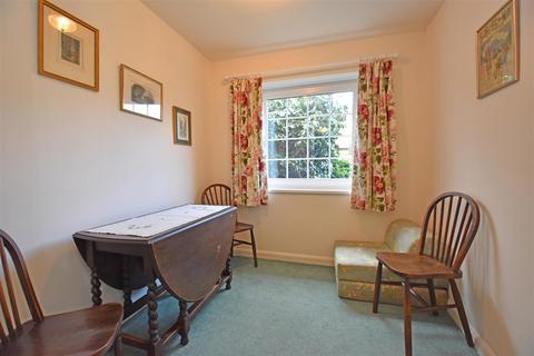 27 Bilbie Close, Cullompton, EX15 1LG