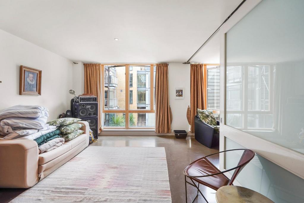 The Timber Yard 25 Drysdale Street LONDON N1 6 ND -