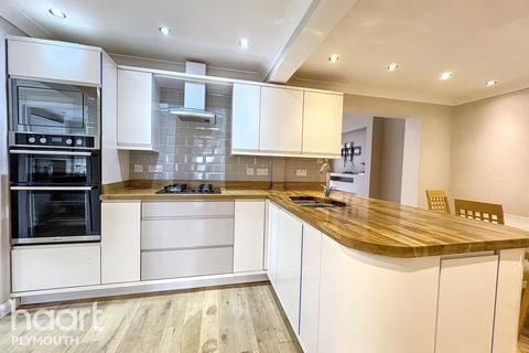 36 Downham Gardens, Tamerton Foliot, Plymouth, PL5 4QE