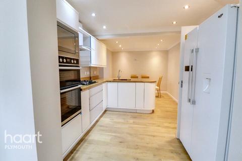 36 Downham Gardens, Tamerton Foliot, Plymouth, PL5 4QE