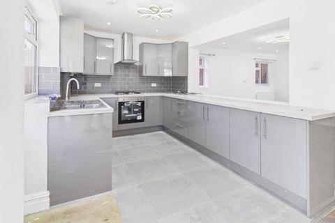 4 bedroom detached house for sale, Upton Park, Slough, Berkshire, SL1