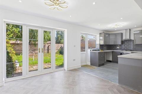 4 bedroom detached house for sale, Upton Park, Slough, Berkshire, SL1