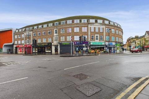 1 bedroom apartment for sale, High Street, Slough, Berkshire, SL1