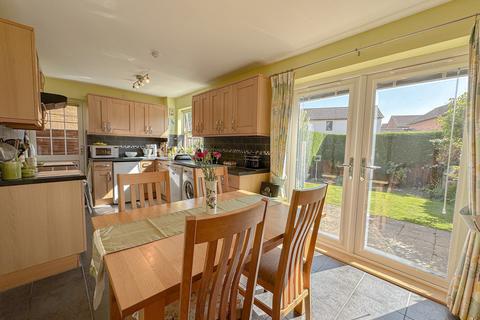 3 bedroom detached house for sale, Copsewood Drive, Hampton Dene, Hereford, HR1