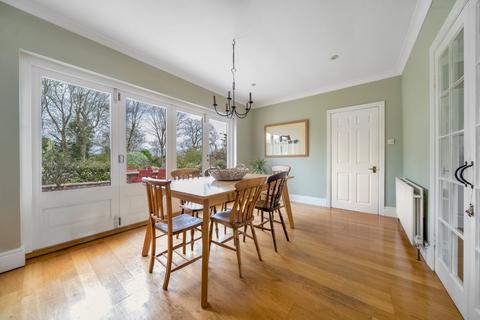 16 Crown Hill, Ropsley, Grantham, NG33 4BH