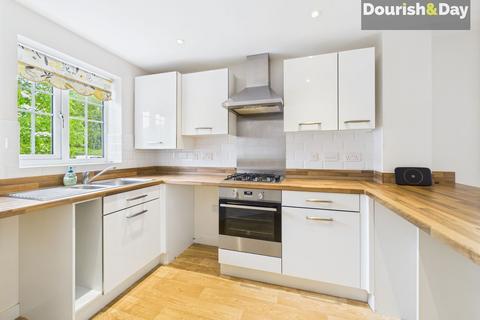 8 Condell Close, Penkridge, Stafford, ST19 5PE
