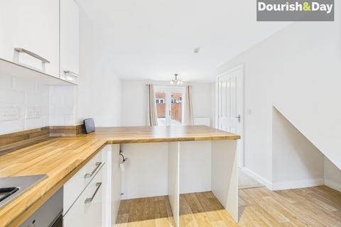 8 Condell Close, Penkridge, Stafford, ST19 5PE