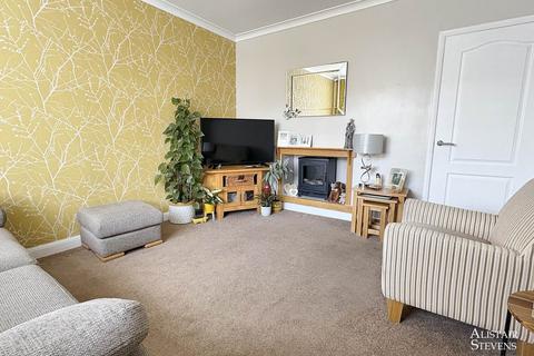 2 bedroom semi-detached house for sale, Lime Grove, Royton