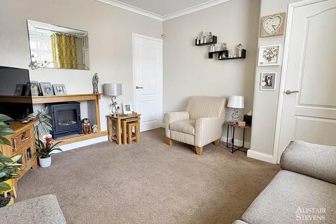 2 bedroom semi-detached house for sale, Lime Grove, Royton