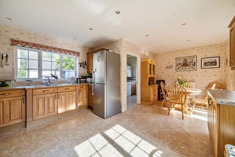 34 Fairfield, Ilminster, TA19 9PE