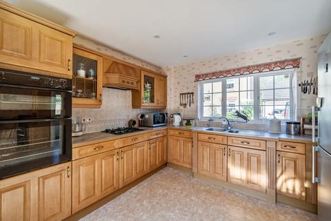 34 Fairfield, Ilminster, TA19 9PE