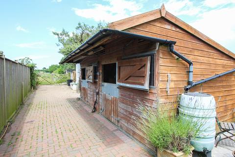 2 bedroom property for sale, St Andrew's Road, Guernsey, GY6