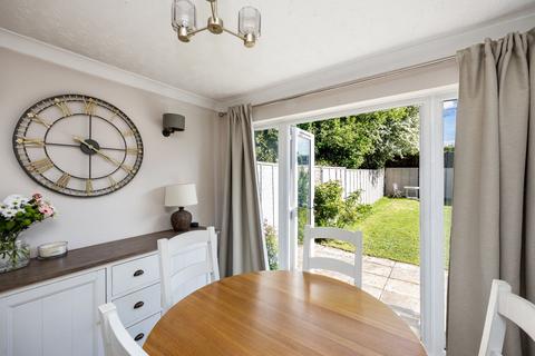 226 Ashdown Drive, Crawley, RH10 5DU