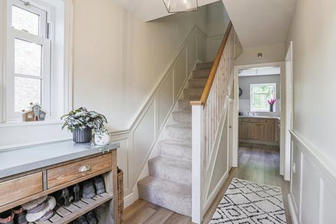 2 Borrage Green Lane, Ripon, HG4 2JH