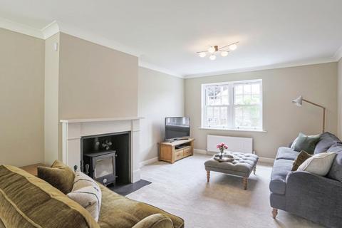 2 Borrage Green Lane, Ripon, HG4 2JH