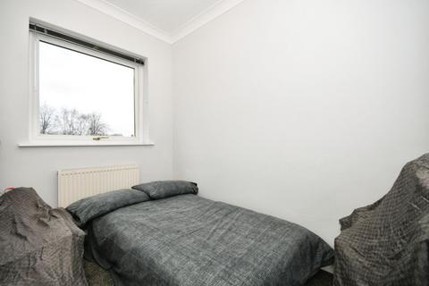 104 Lydgate Lane, Sheffield, S10 5FP
