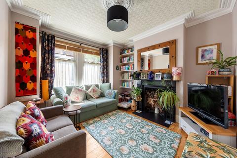 16 Flaxton Road, London, SE18 2JR