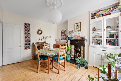 16 Flaxton Road, London, SE18 2JR