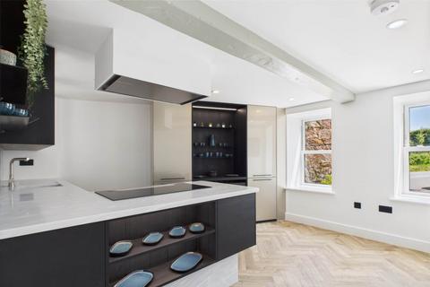 5 bedroom detached house for sale, St Martin