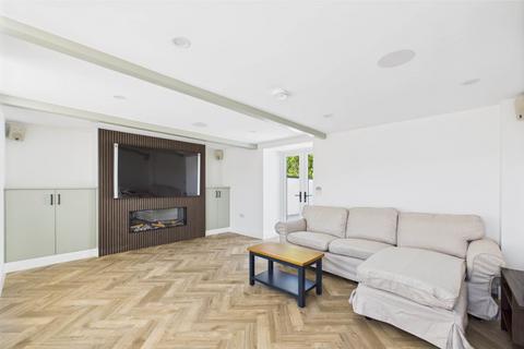 5 bedroom detached house for sale, St Martin